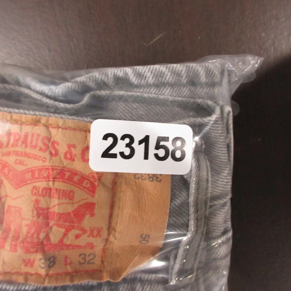 Levis Jeans Mens 38x32 Gray 501 Button Fly Original Straight Denim Pants